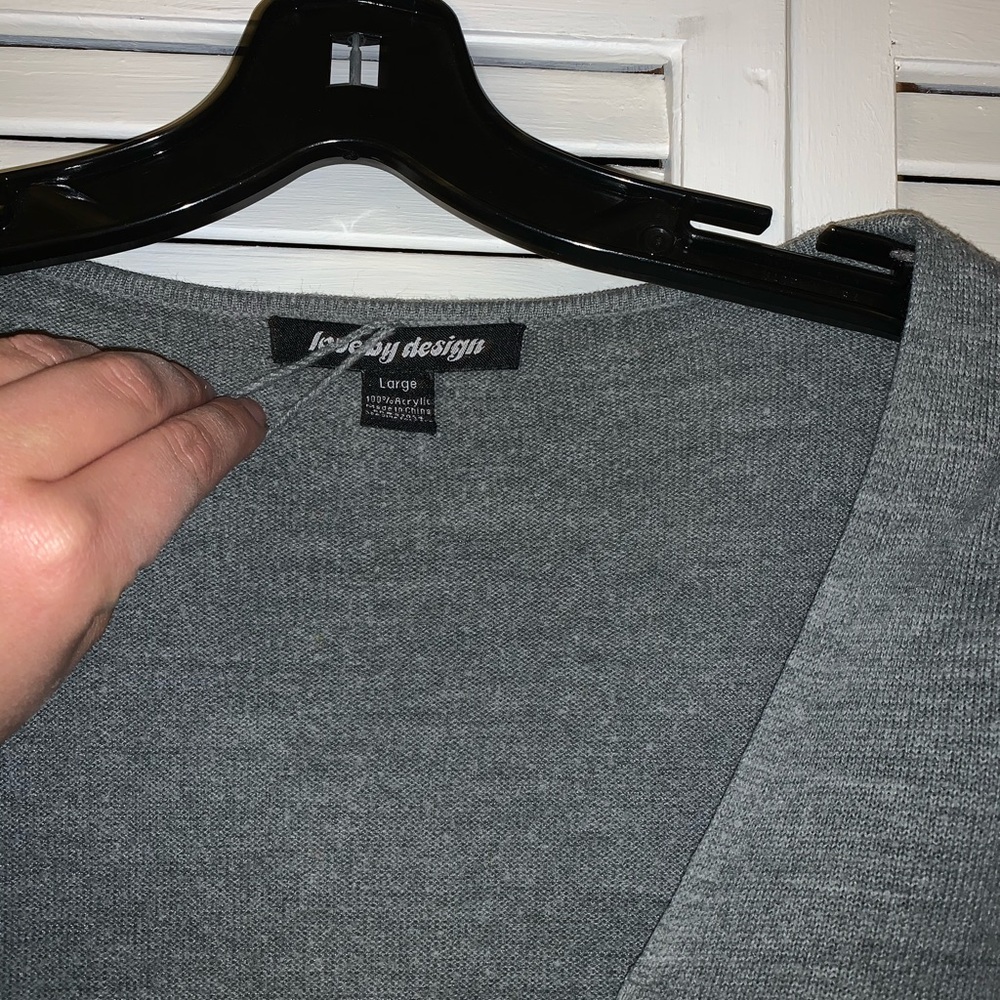 Sweater - Picture 3 of 3
